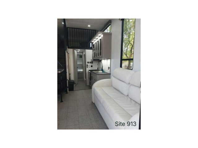 Site 913
