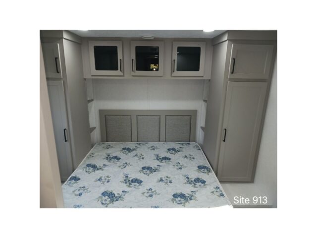 Site 913